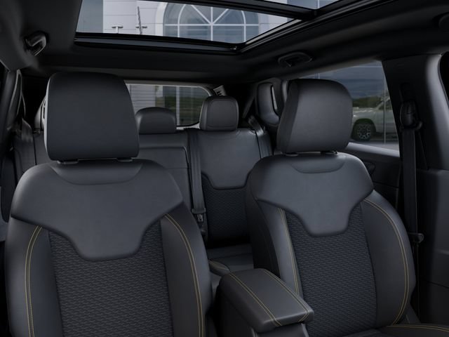 New 2026 Jeep Compass Latitude AWD/4WD image 36
