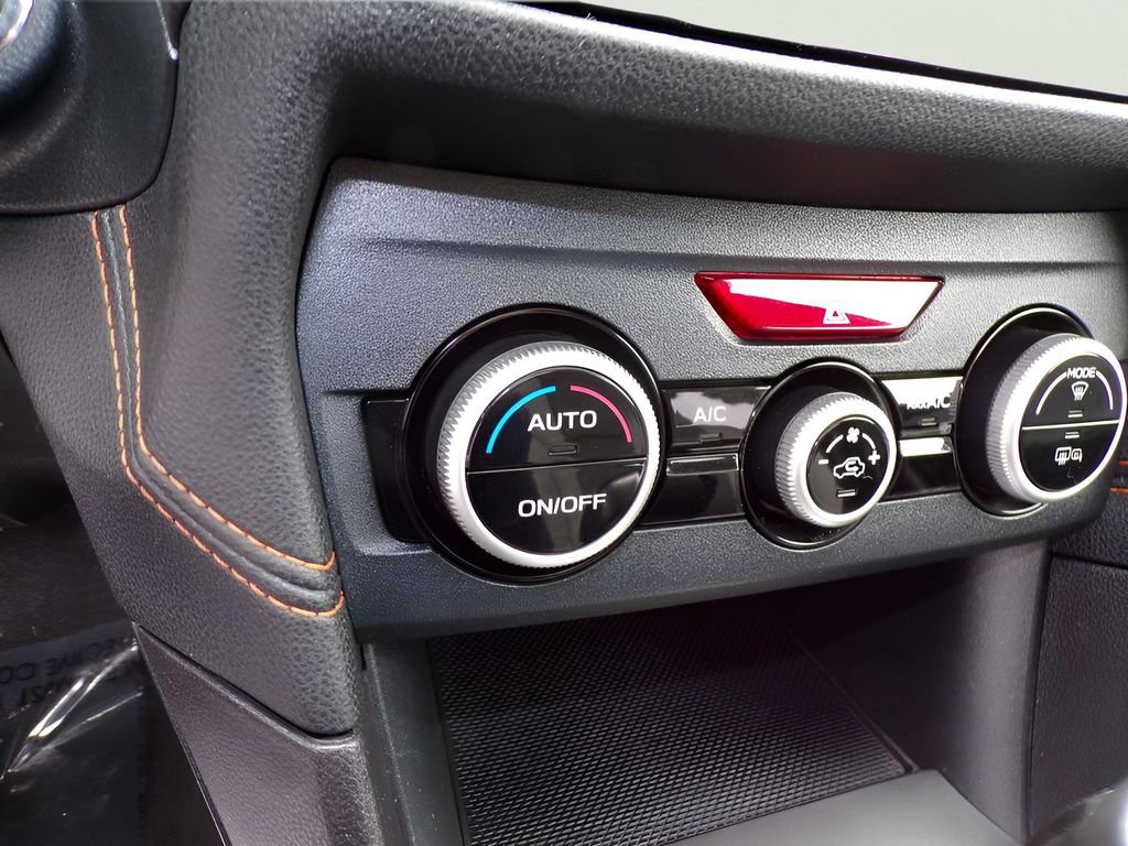 Used 2021 Subaru Crosstrek 2.0i Premium w/ Moonroof Package image 22