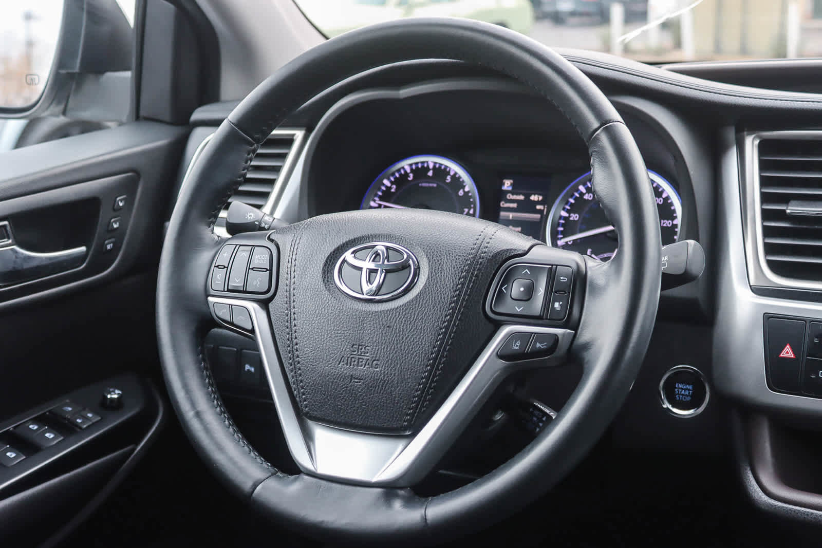 Used 2018 Toyota Highlander Limited image 14