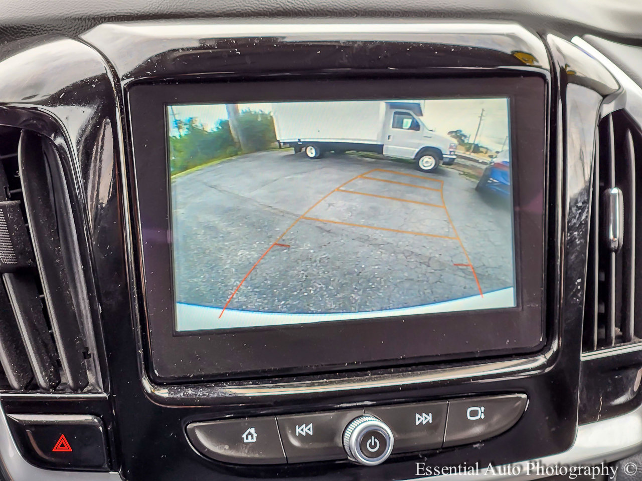 Used 2019 Chevrolet Traverse LT AWD/4WD image 19