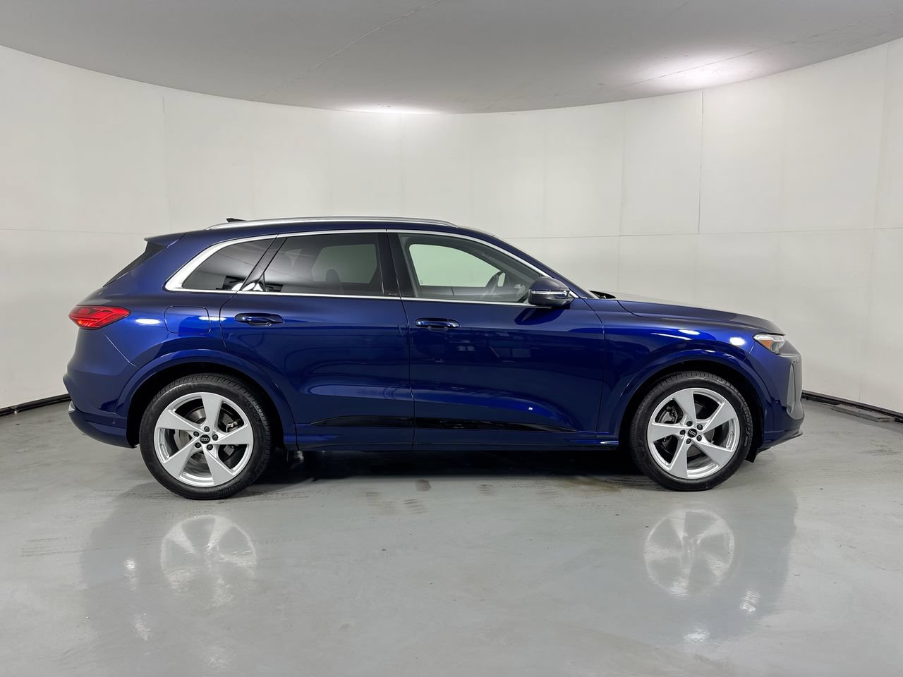 Used 2025 Audi Q5 Prestige AWD/4WD image 33