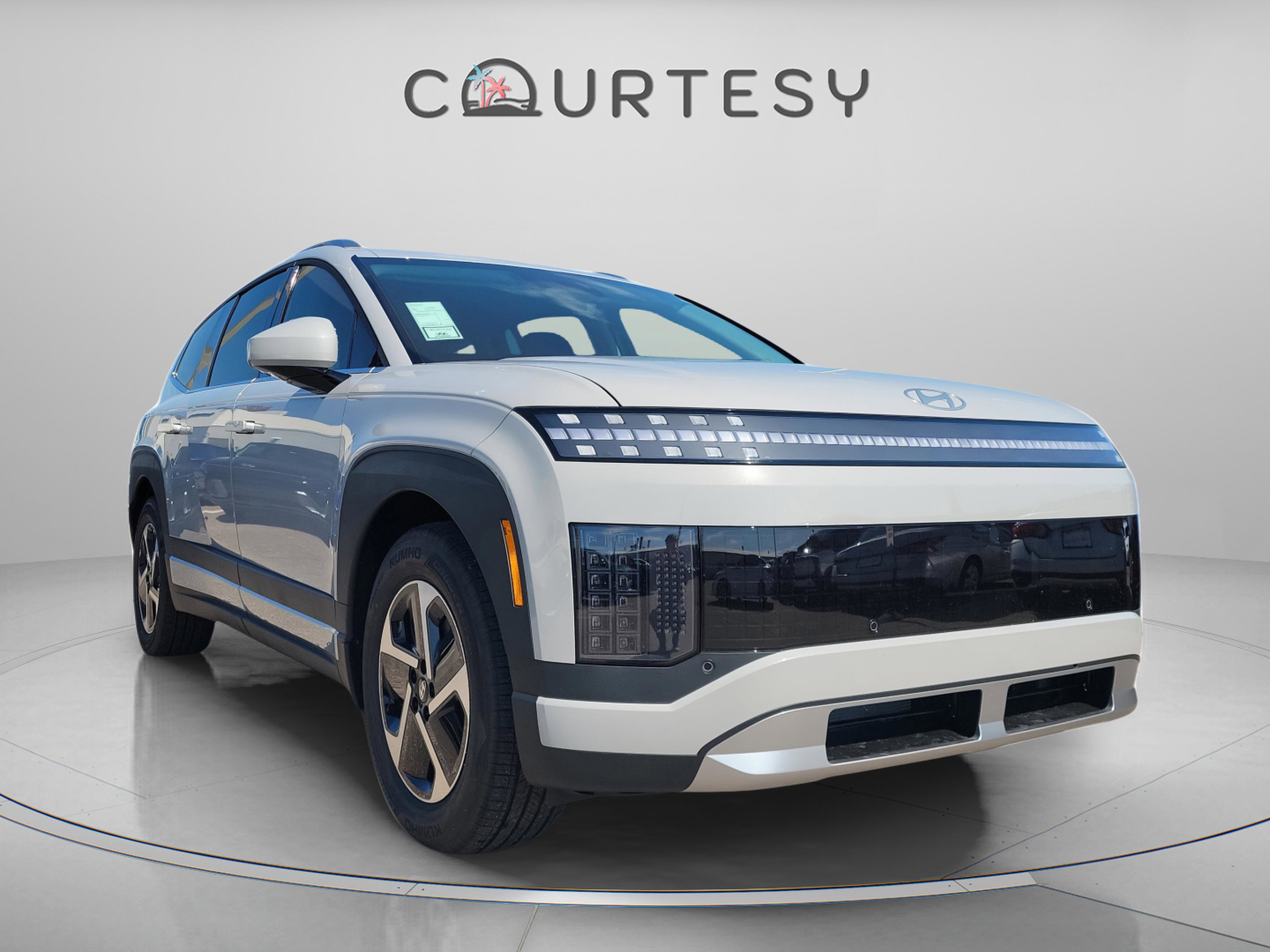 New 2026 Hyundai Ioniq 9 SE image 5