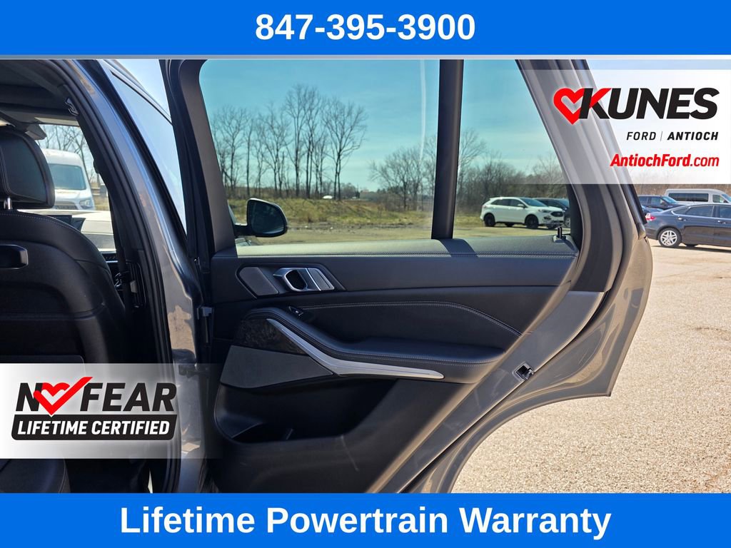 Used 2024 BMW X5 xDrive40i w/ Premium Package AWD/4WD image 27
