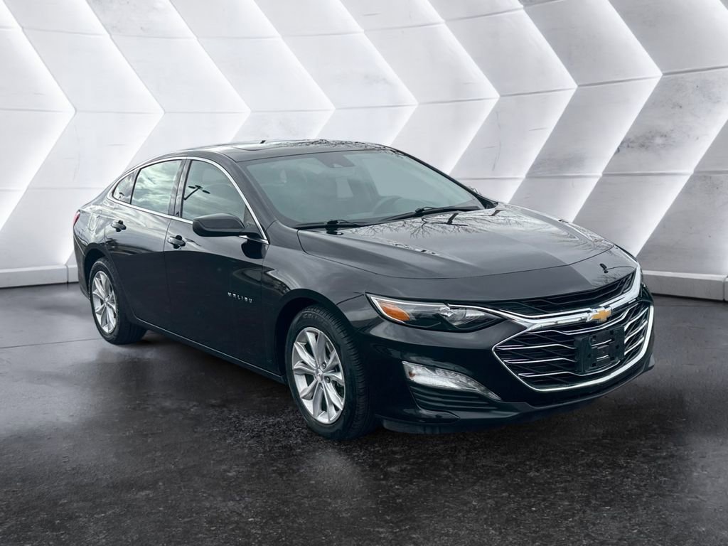 Used 2023 Chevrolet Malibu LT image 1