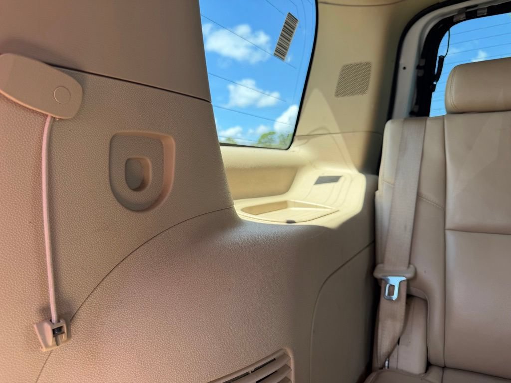 Used 2013 Chevrolet Tahoe LT RWD image 41