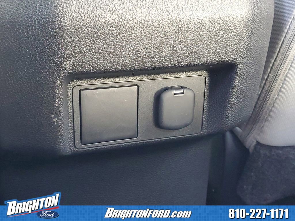 Used 2025 Toyota Tacoma TRD Sport AWD/4WD image 11