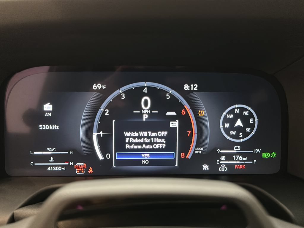 Used 2024 Lexus GX 550 w/ Cold Area Package AWD/4WD image 25