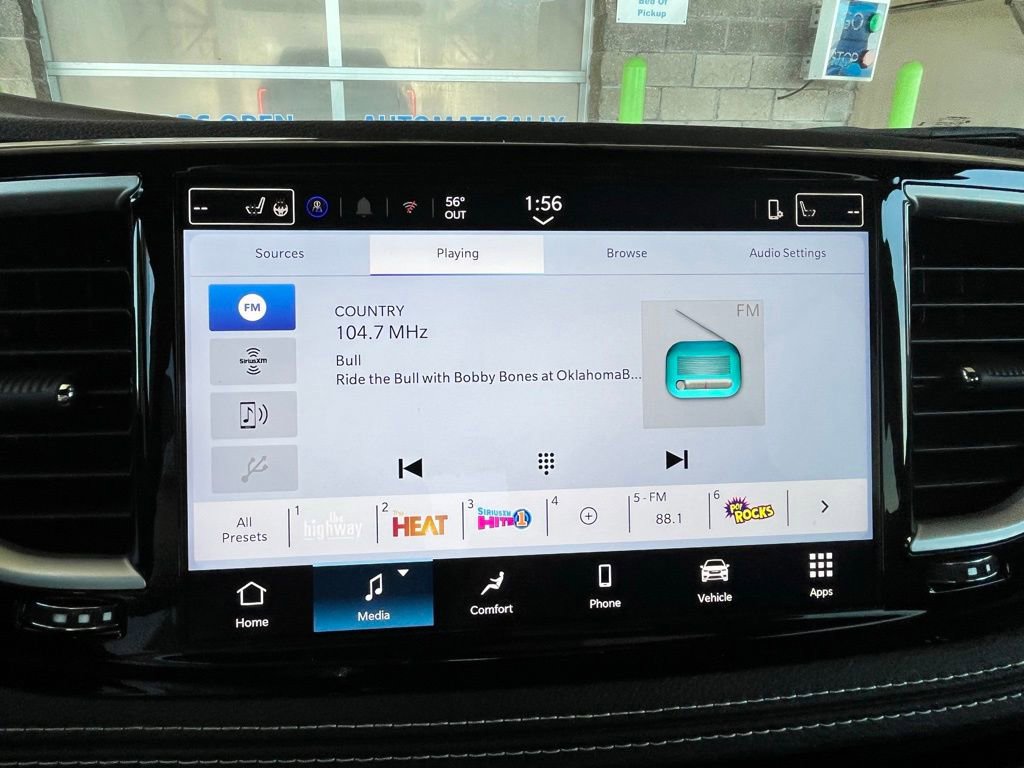 New 2026 Chrysler Pacifica Select FWD image 10