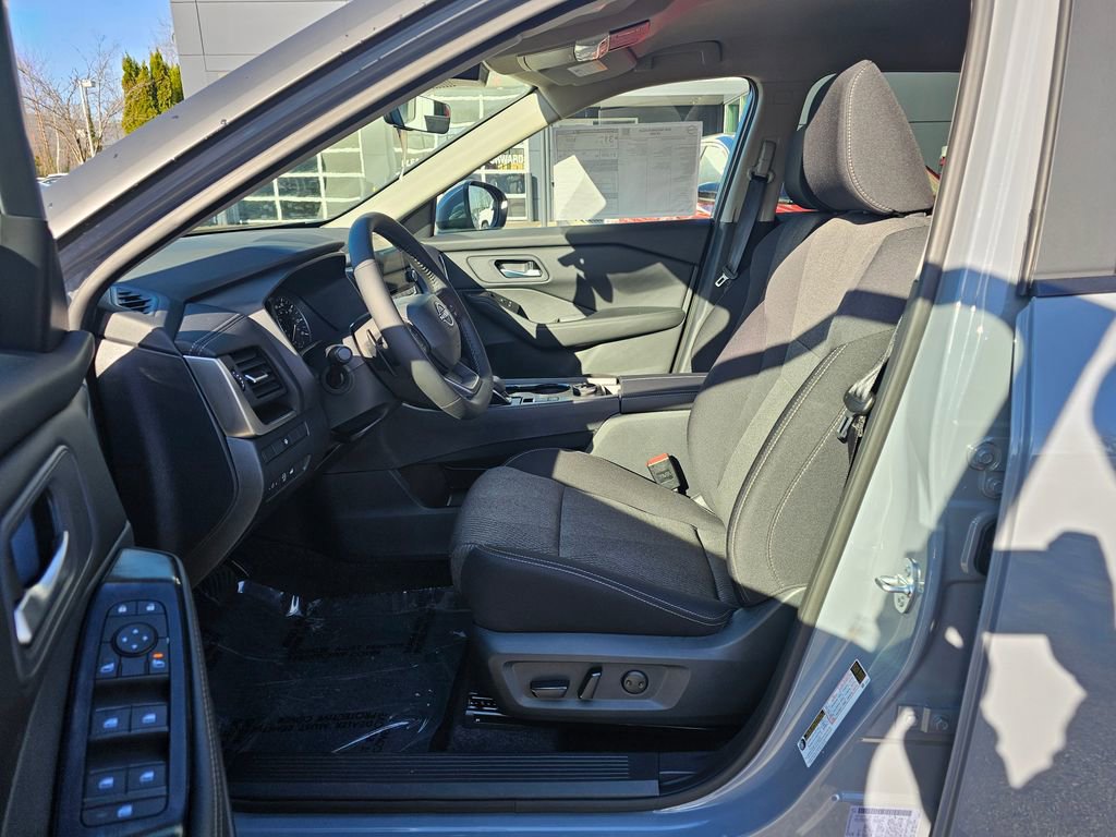 New 2026 Nissan Rogue SV w/ Cold Weather Package image 16