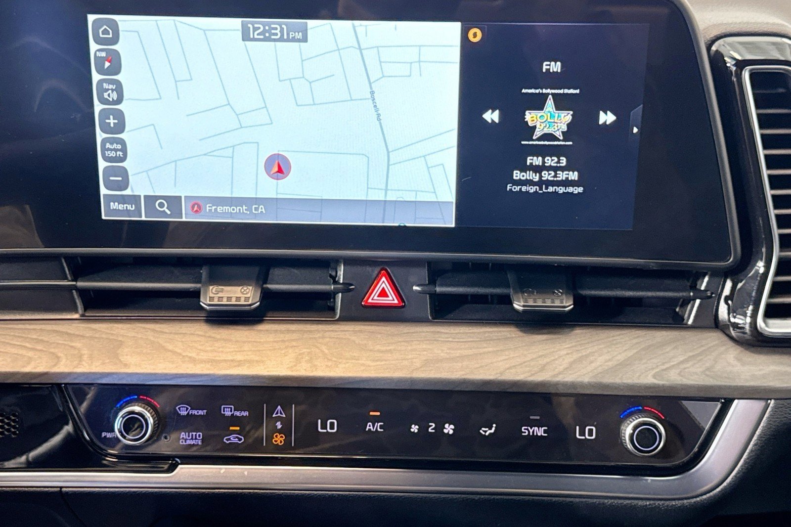 Used 2024 Kia Sportage X-Line w/ X-Line Premium Package image 13