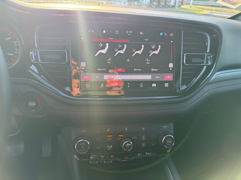 Used 2026 Dodge Durango GT AWD/4WD image 34