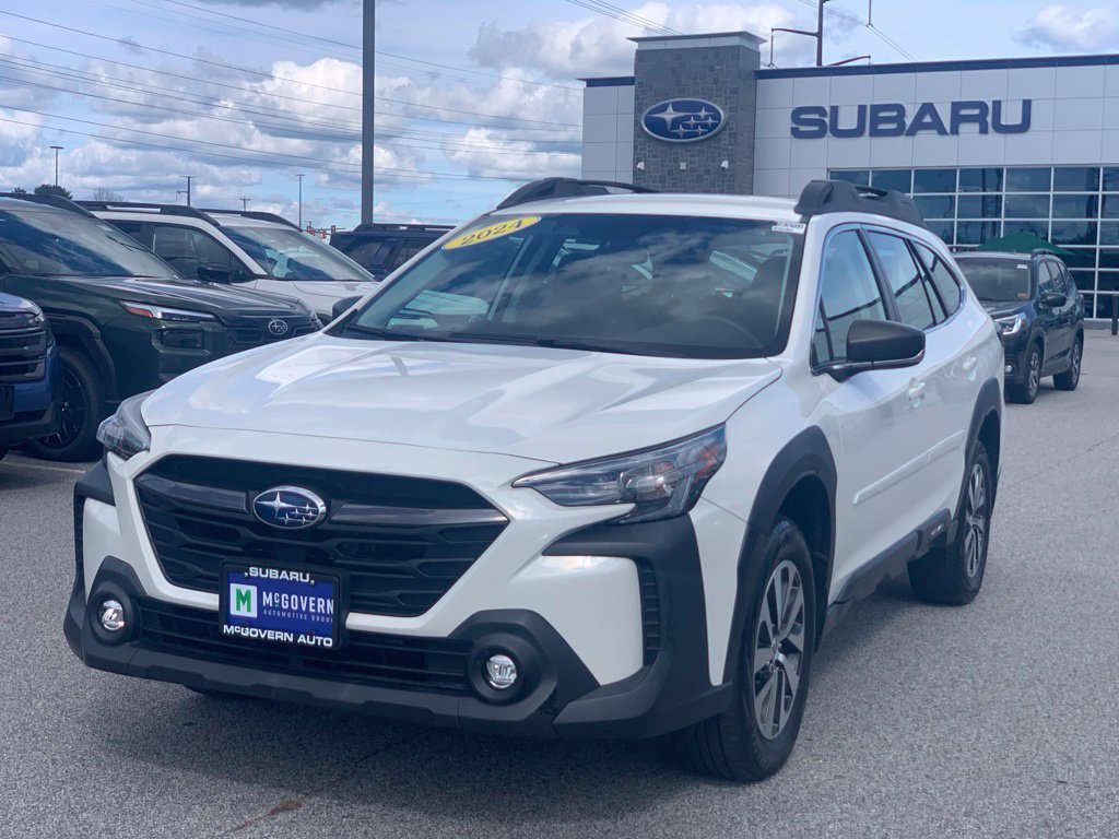 Used 2024 Subaru Outback AWD/4WD image 5