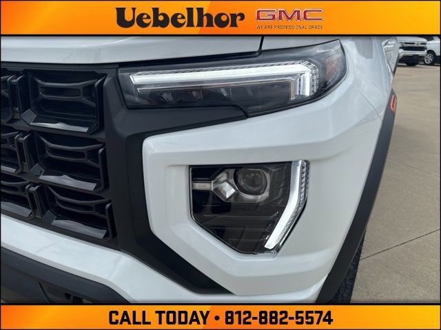 New 2025 GMC Canyon Elevation w/ Convenience Package image 13