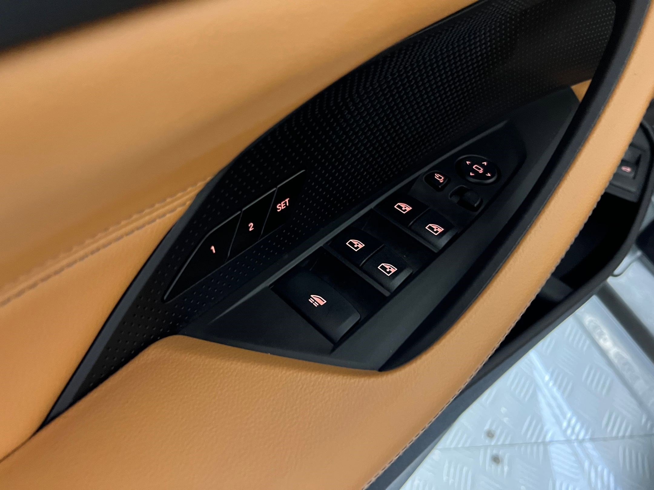 Certified 2023 BMW 430i Convertible w/ Premium Package image 12