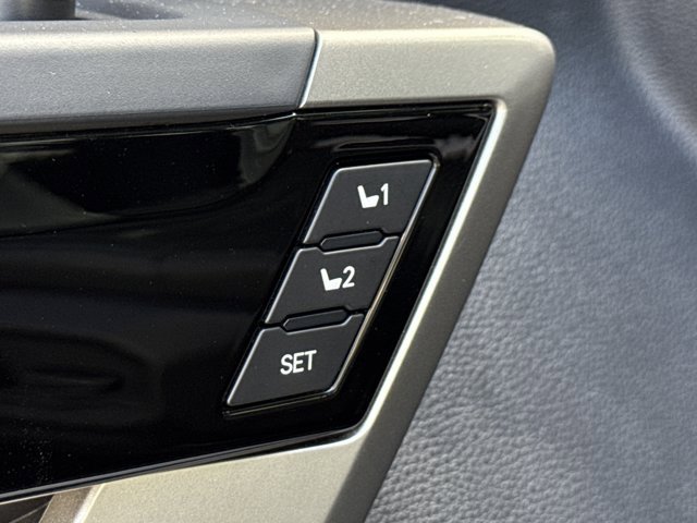 Used 2023 Toyota Sequoia Limited image 20