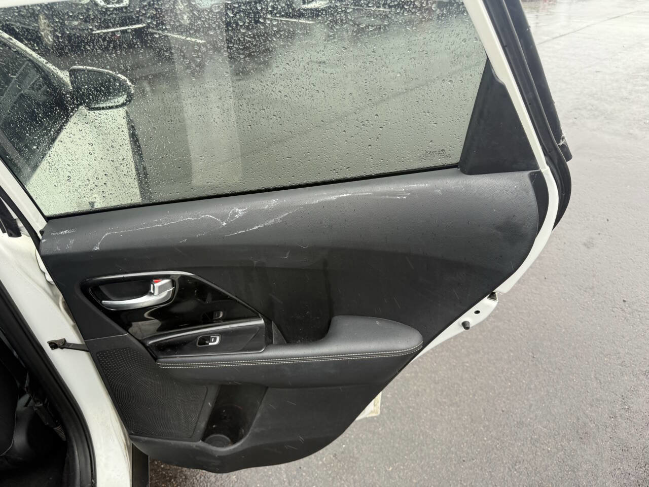 Used 2019 Kia Niro S Touring image 18