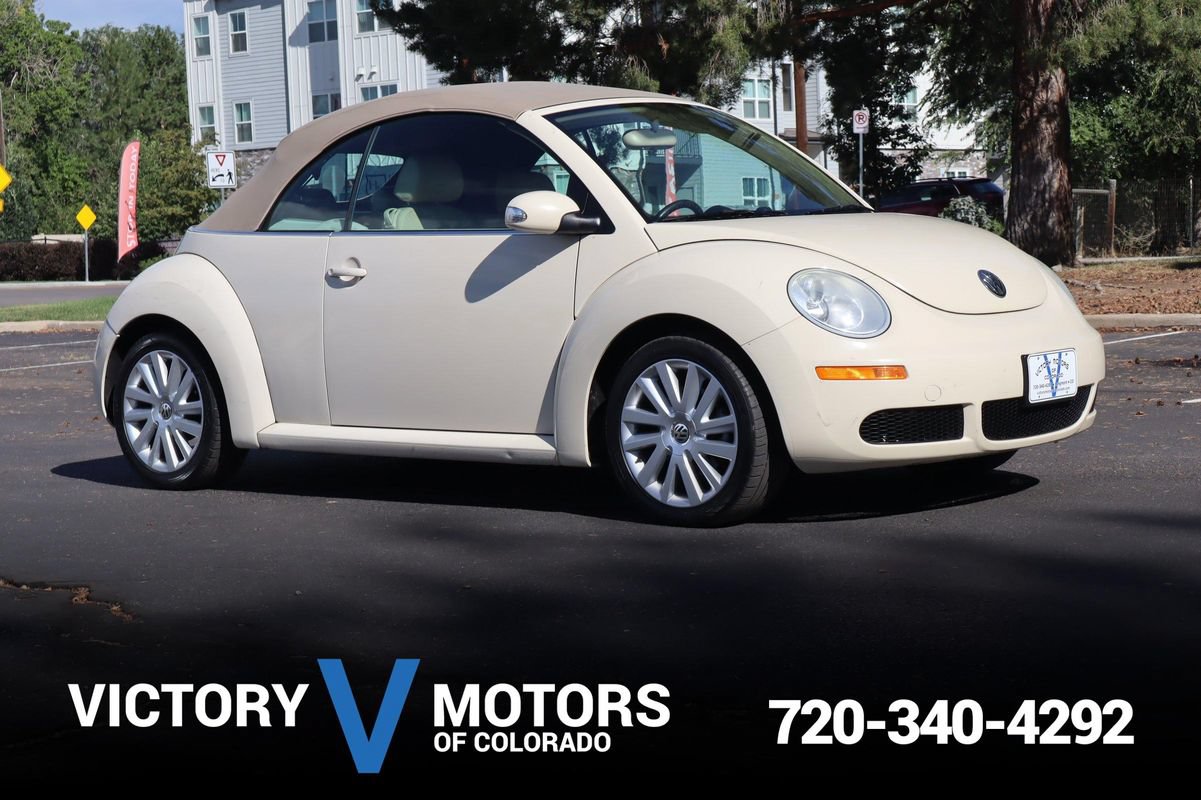 Used 2008 Volkswagen Beetle SE FWD image 14