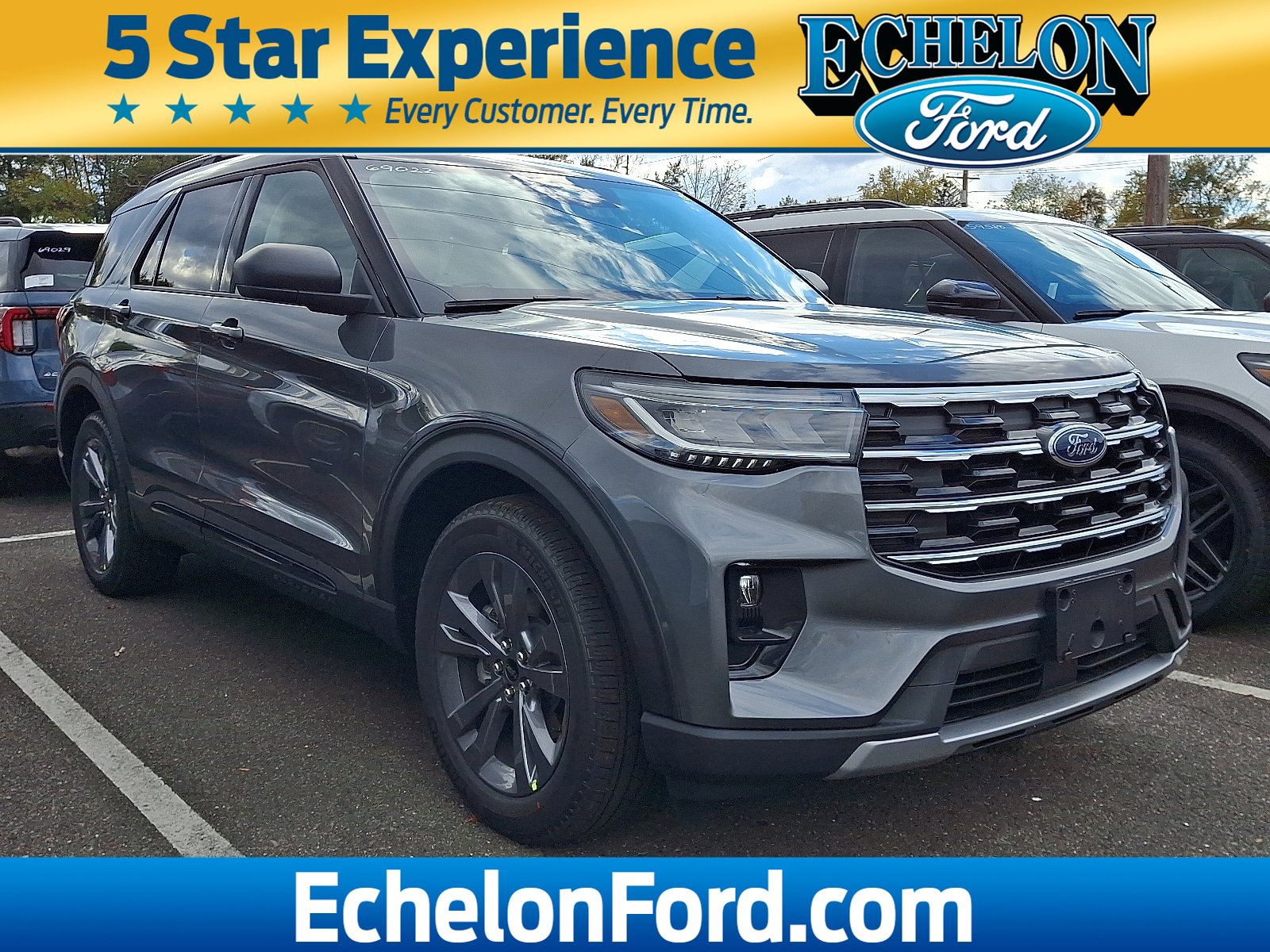 New 2026 Ford Explorer Active w/ Active Comfort Package AWD/4WD image 1