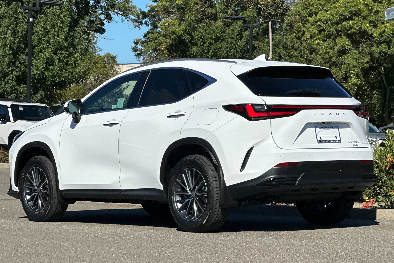New 2026 Lexus NX 350h AWD w/ Premium Package image 6