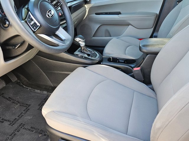 Used 2019 Kia Forte LXS FWD image 15