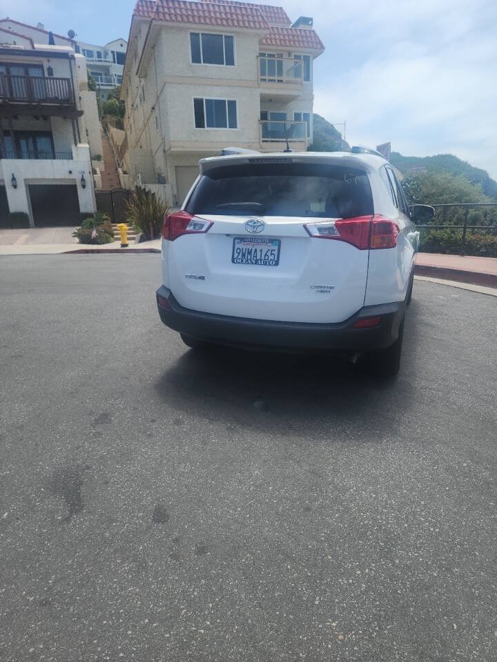 Used 2014 Toyota RAV4 Limited w/ Technology Package AWD/4WD image 5