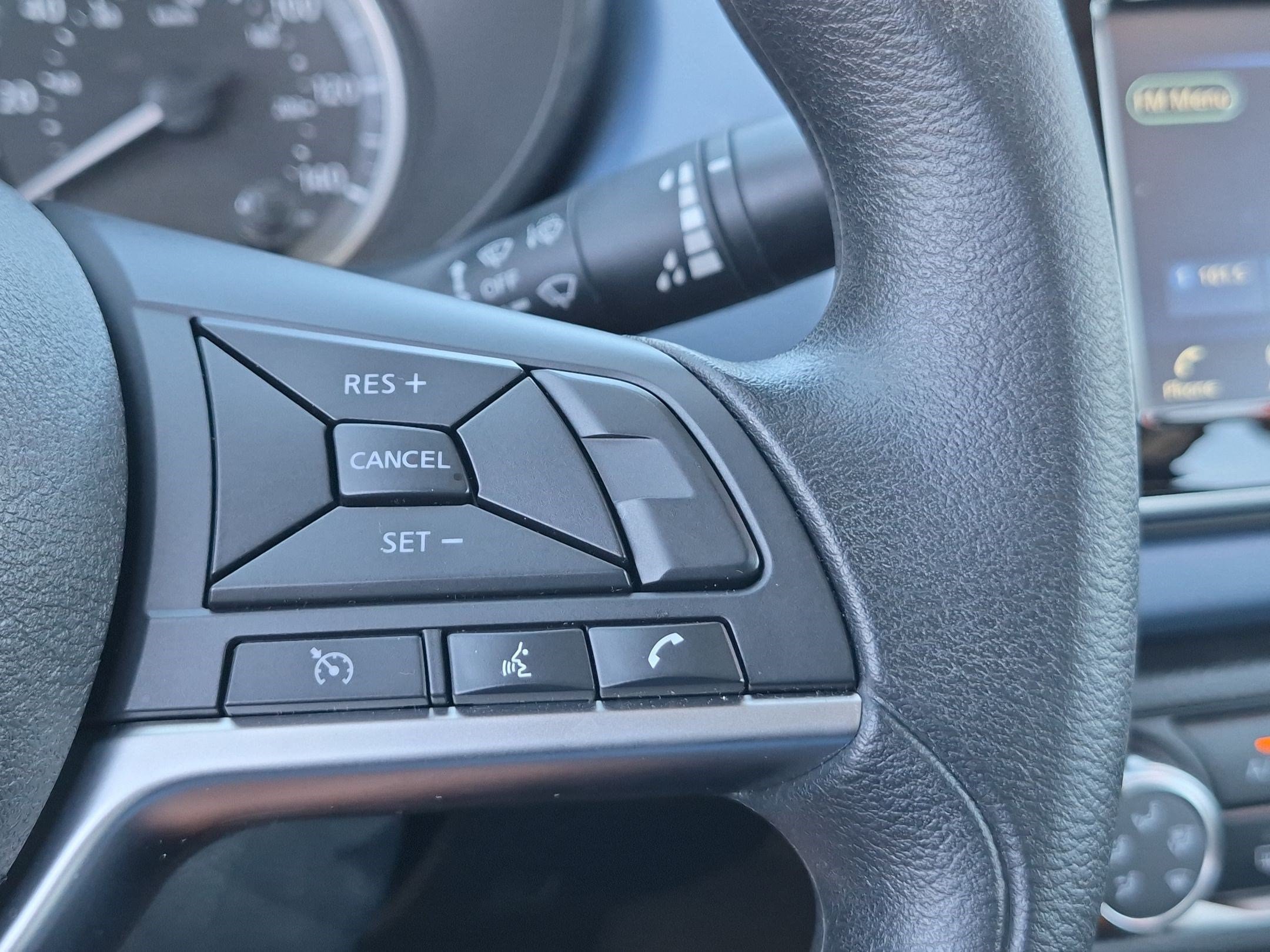 Used 2025 Nissan Versa SV w/ Trunk Package FWD image 19