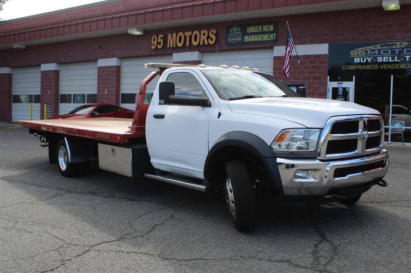 Used 2018 RAM 5500 4x4 Regular Cab image 7