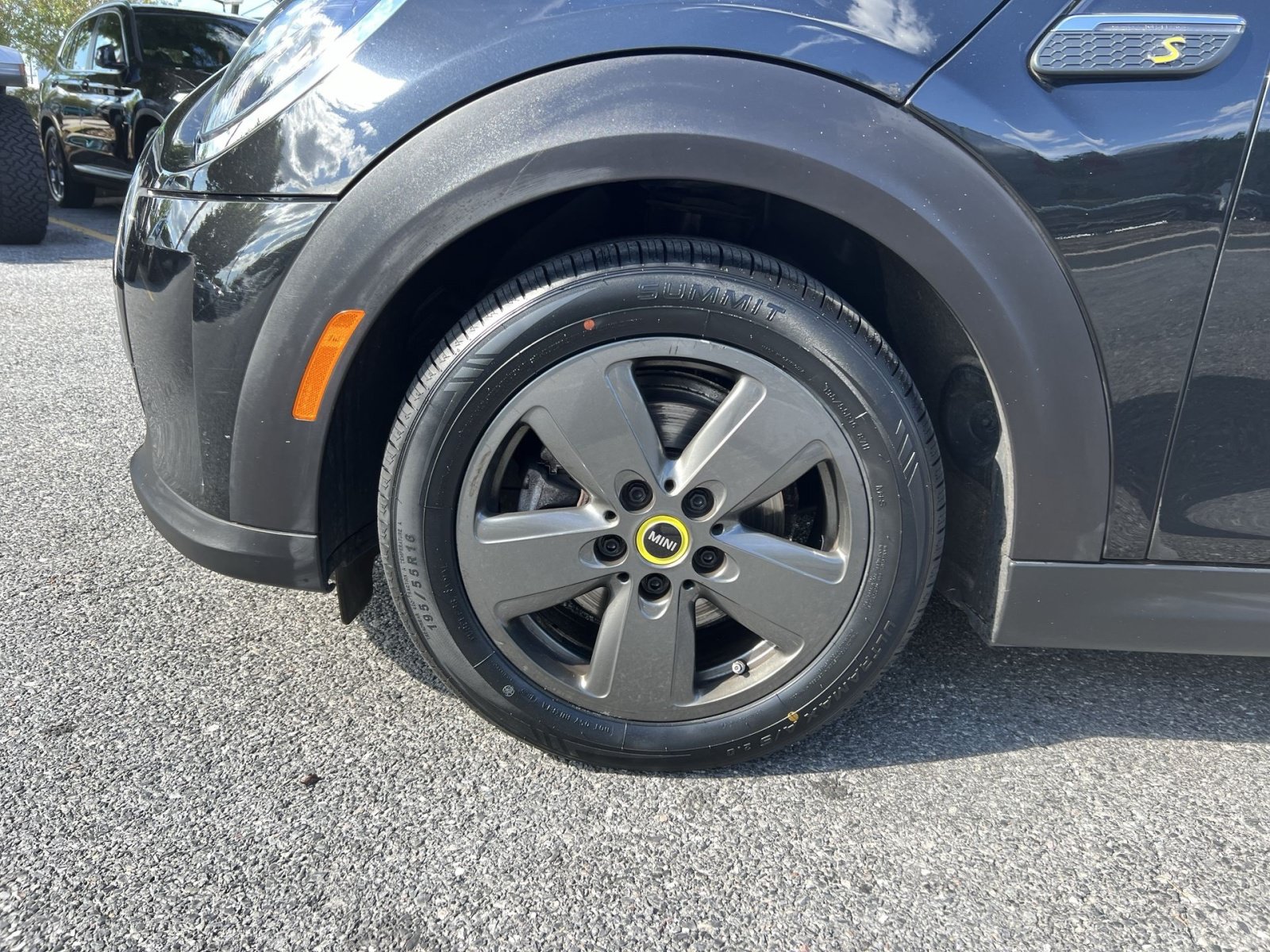 Used 2024 MINI Cooper SE FWD image 12