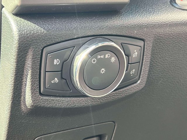 Used 2018 Ford F150 XLT w/ Equipment Group 302A Luxury AWD/4WD image 22