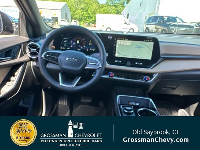 New 2026 Chevrolet Equinox ACTIV w/ Safety and Technology Package AWD/4WD image 18