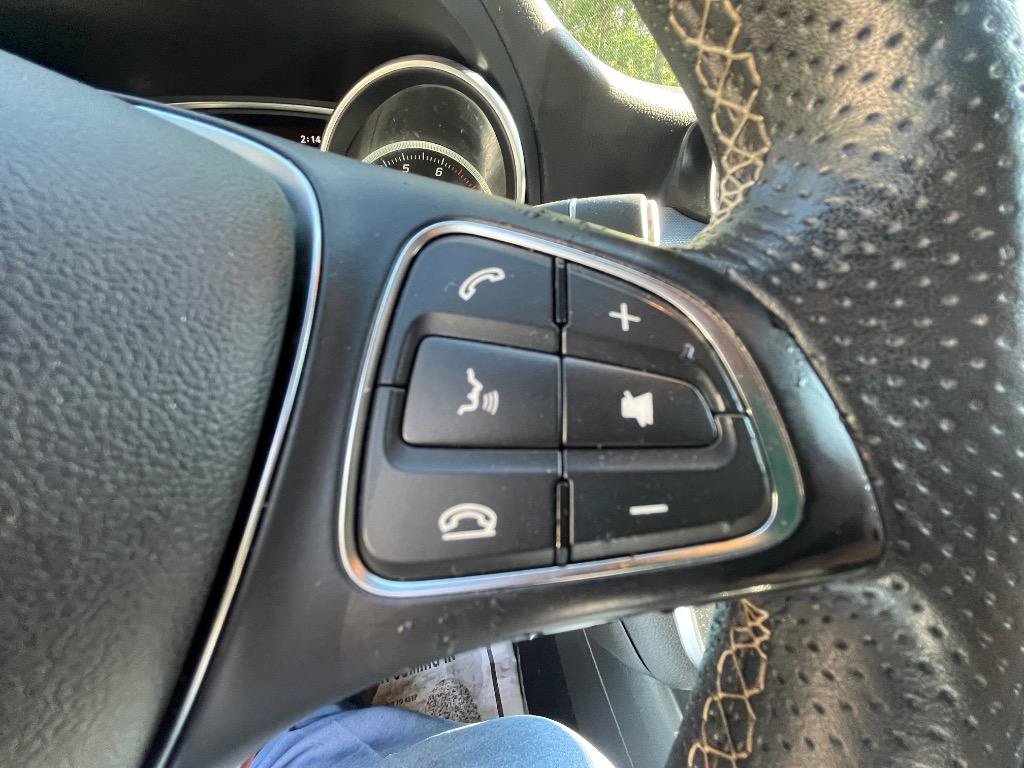 Used 2018 Mercedes-Benz CLA 250 image 19