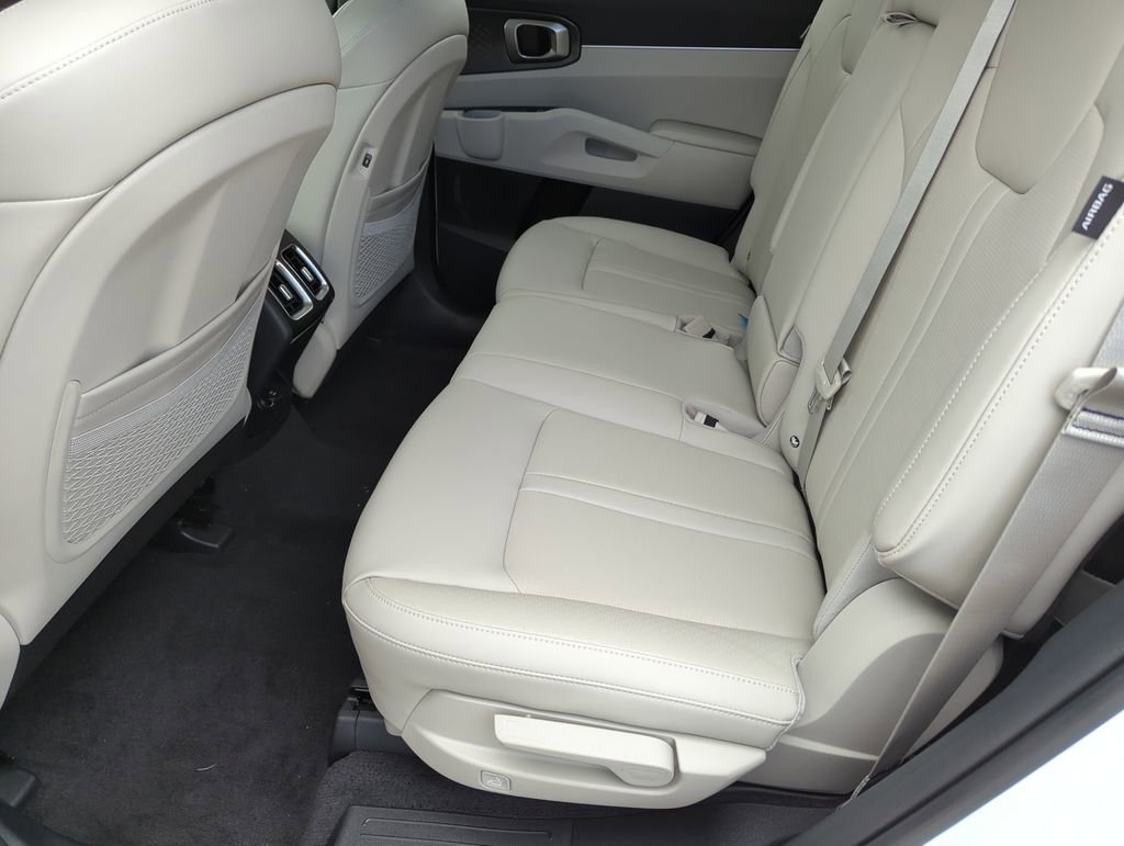 New 2026 Kia Sorento S image 16