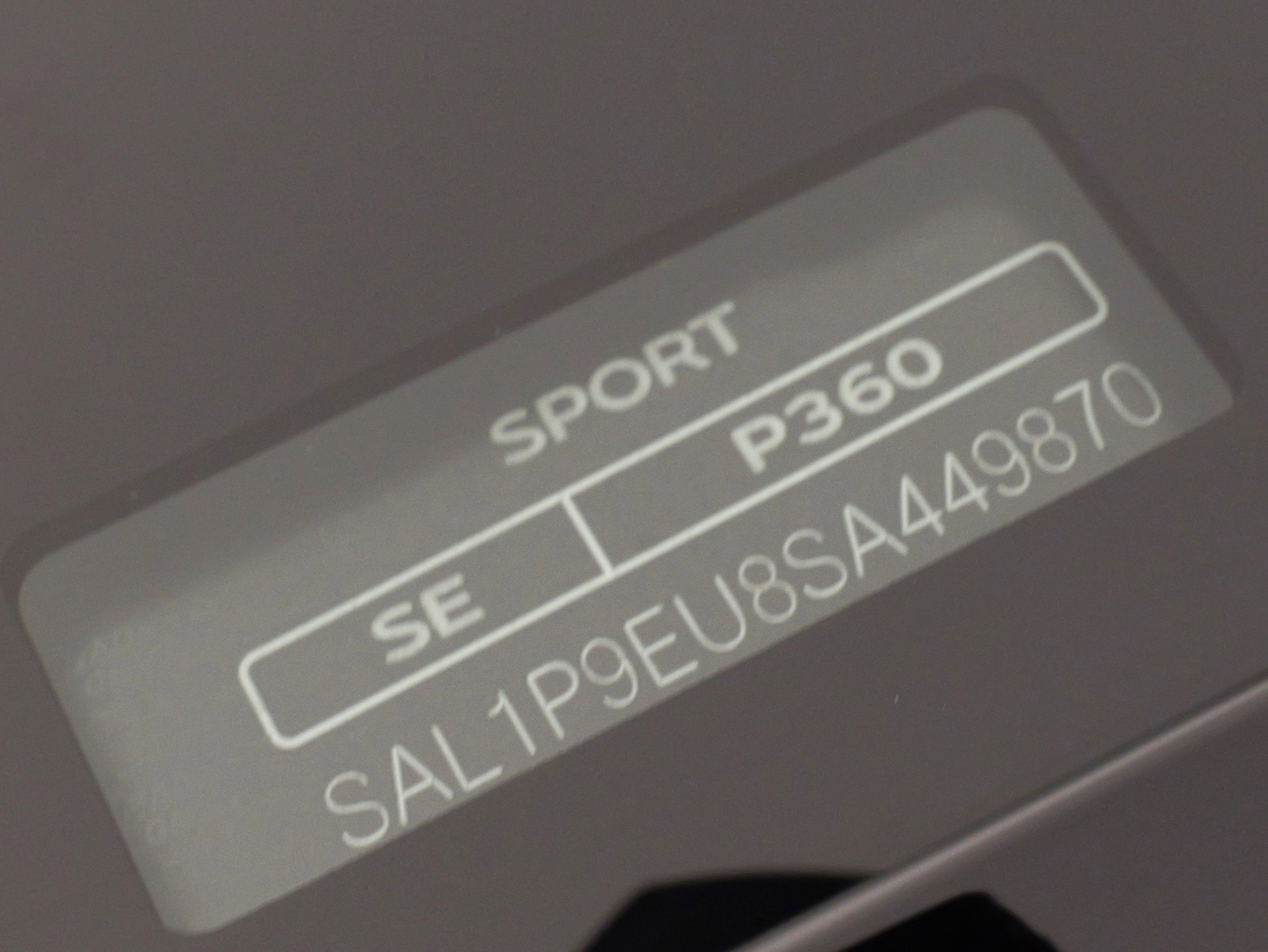 Used 2025 Land Rover Range Rover Sport SE image 60