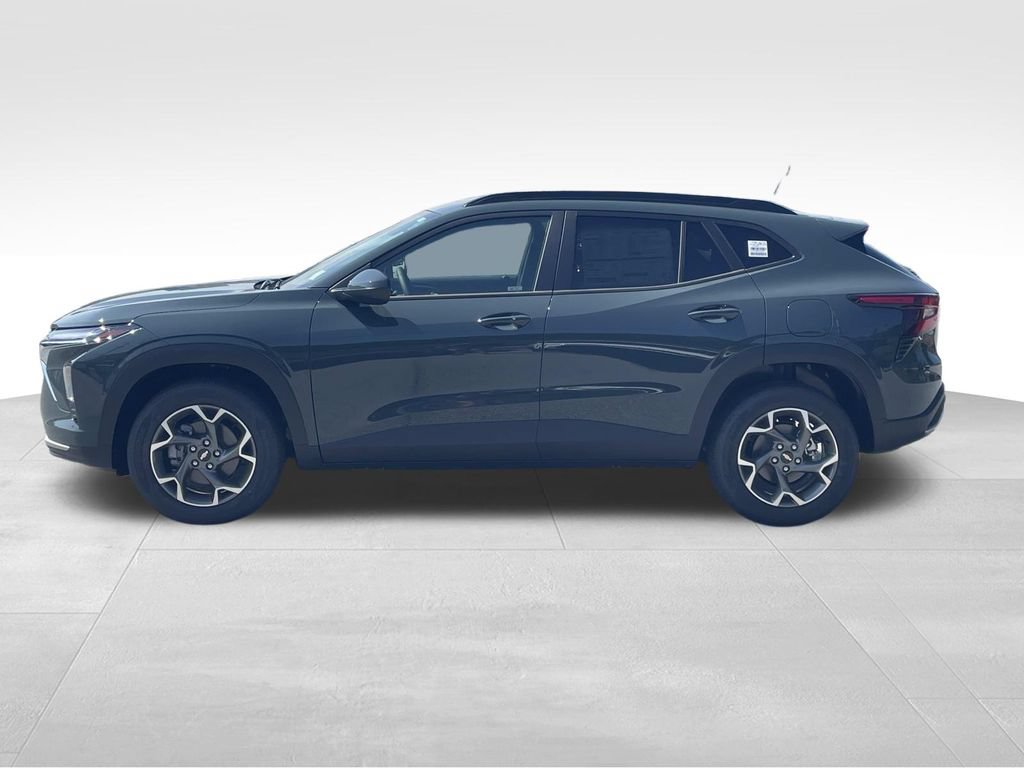 New 2026 Chevrolet Trax LT w/ Driver Confidence Package FWD image 6