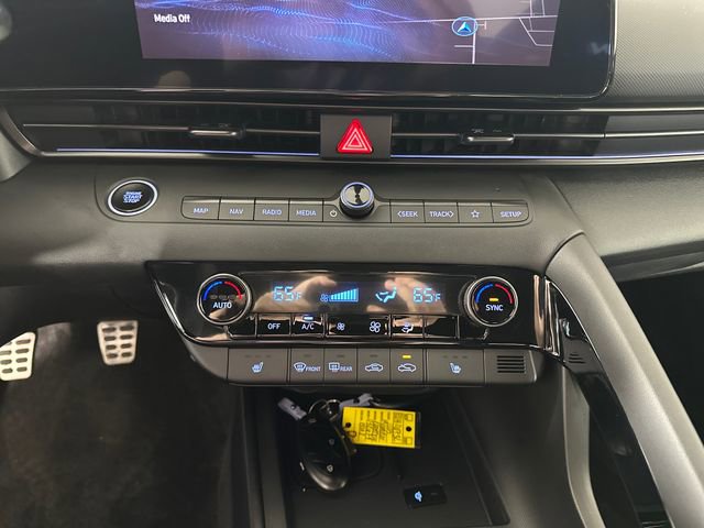 Used 2025 Hyundai Elantra N FWD image 23