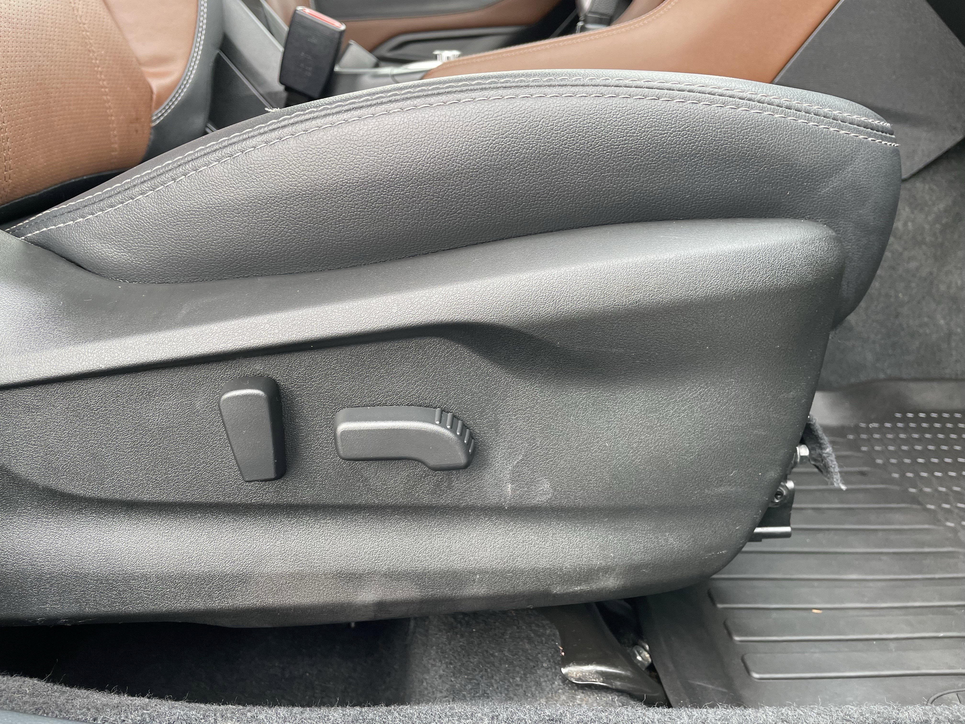 Used 2022 Subaru Forester Touring w/ Popular Package #2 image 41