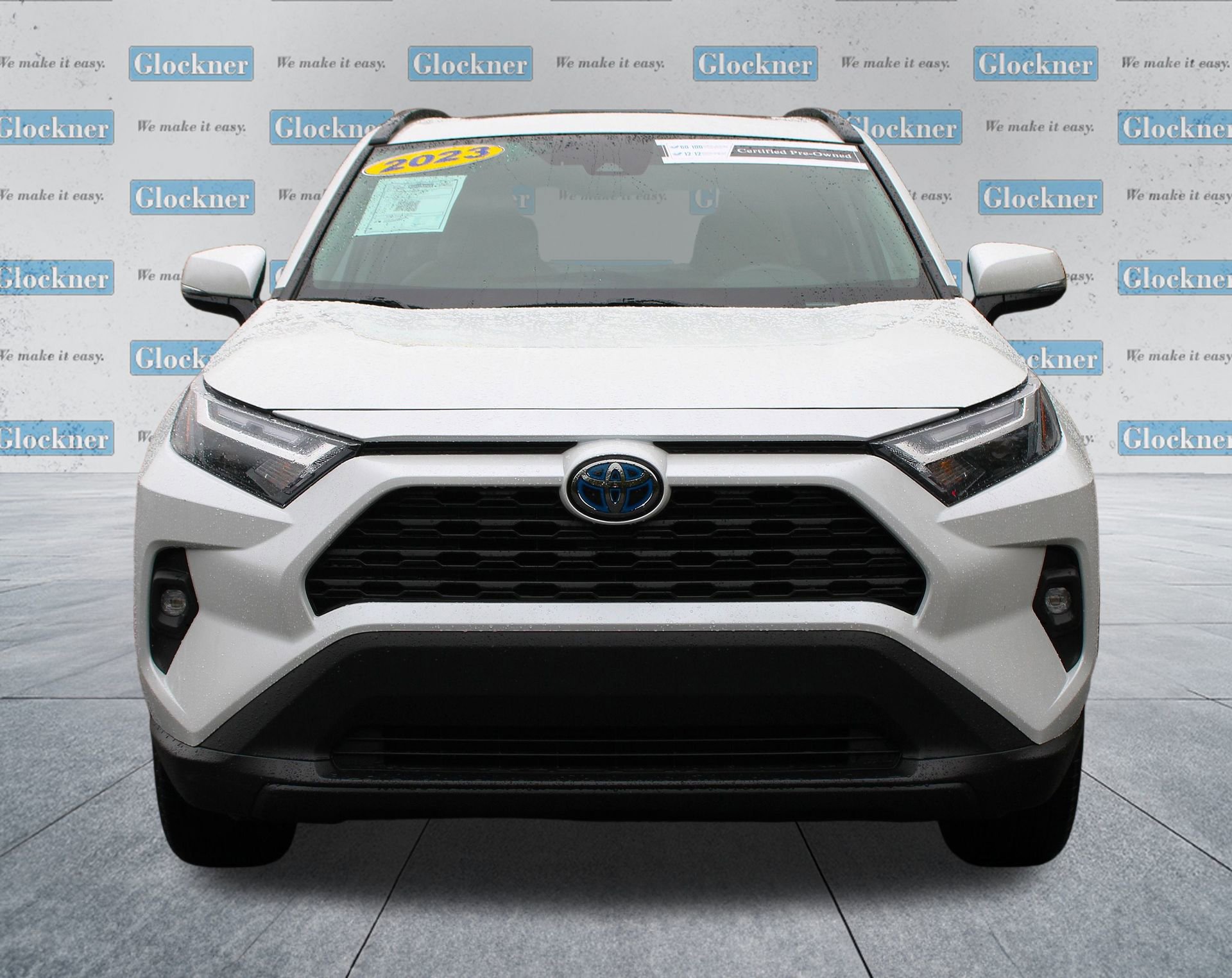 Used 2023 Toyota RAV4 XLE Premium image 2
