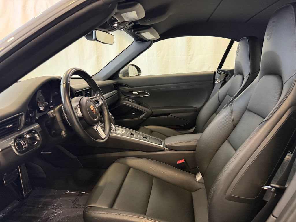 Used 2017 Porsche 911 Carrera S RWD image 5