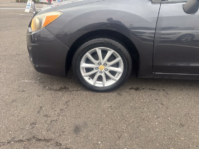 Used 2012 Subaru Impreza 2.0i Premium w/ All-Weather Pkg AWD/4WD image 28