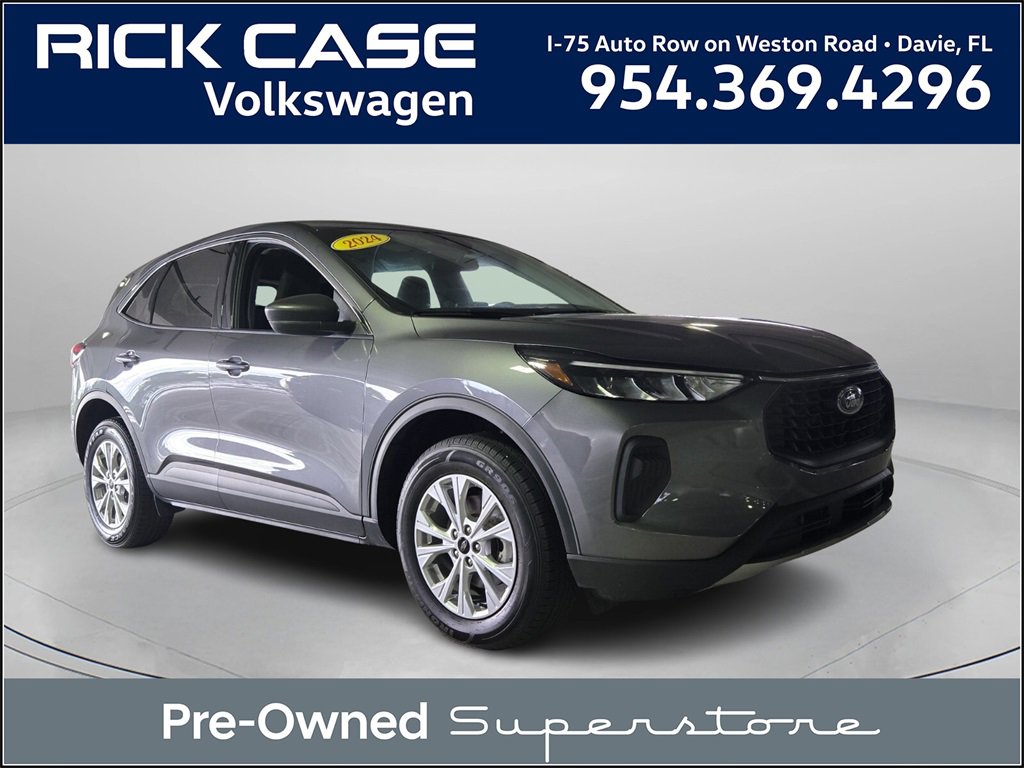 Used 2024 Ford Escape Active image 1
