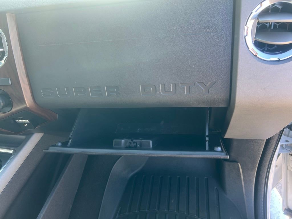 Used 2012 Ford F350 Lariat w/ Lariat Ultimate Pkg image 24