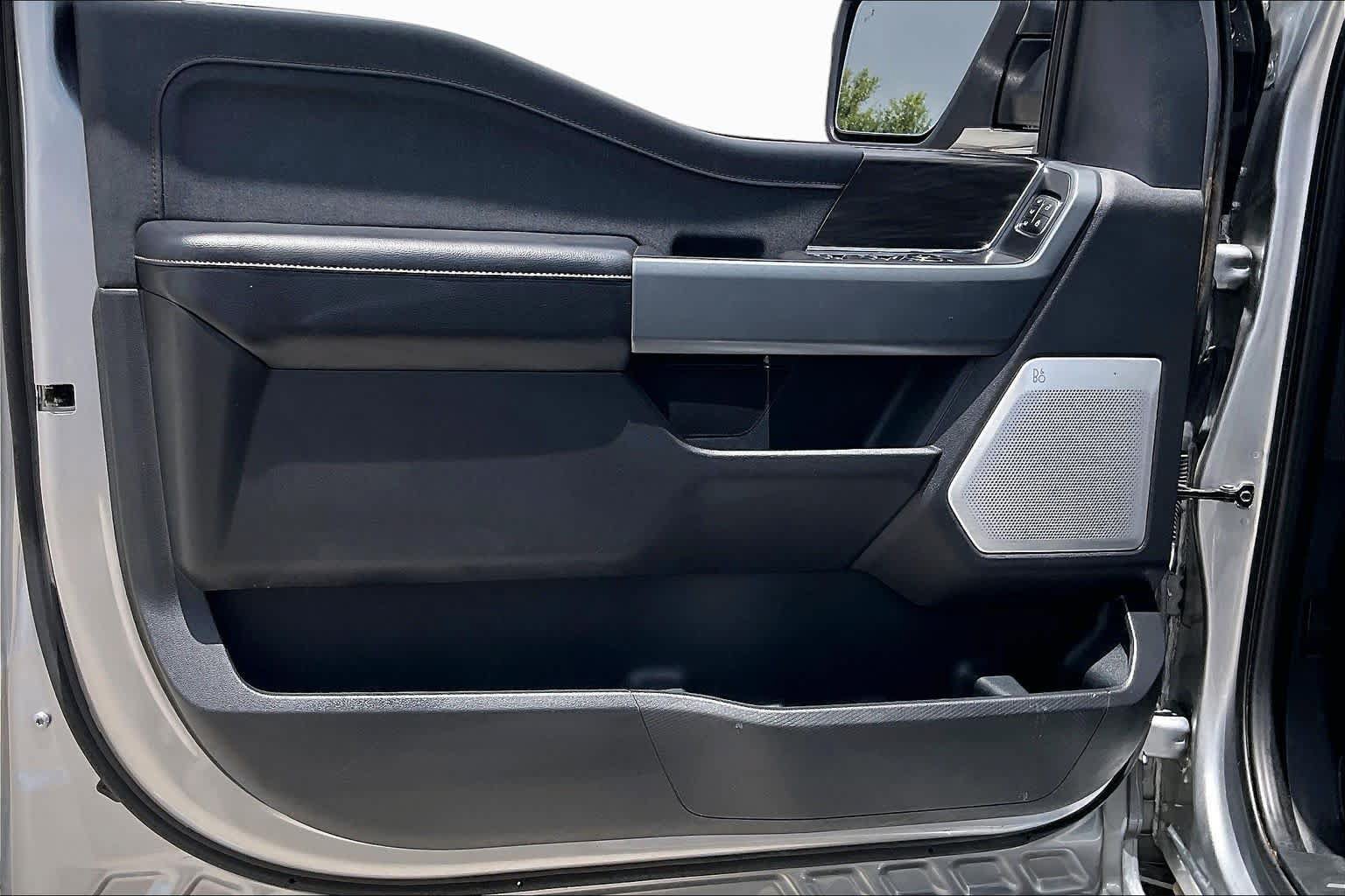 Used 2024 Ford F150 Lariat w/ Equipment Group 502A High AWD/4WD image 21