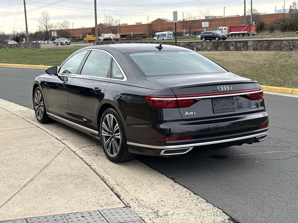 Used 2021 Audi A8 L 4.0T w/ Executive Plus Package image 23