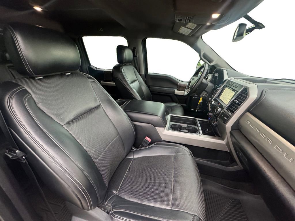 Used 2018 Ford F250 Lariat w/ Lariat Value Package AWD/4WD image 15