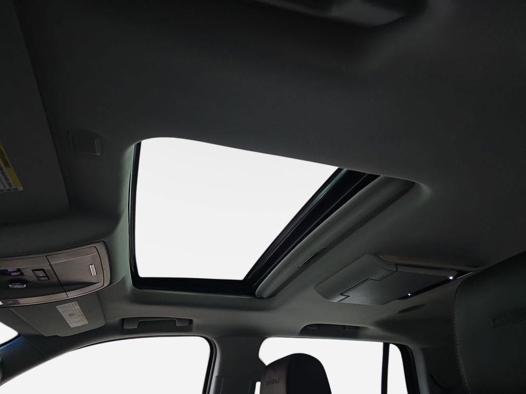 Used 2016 GMC Yukon Denali w/ Open Road Package image 31