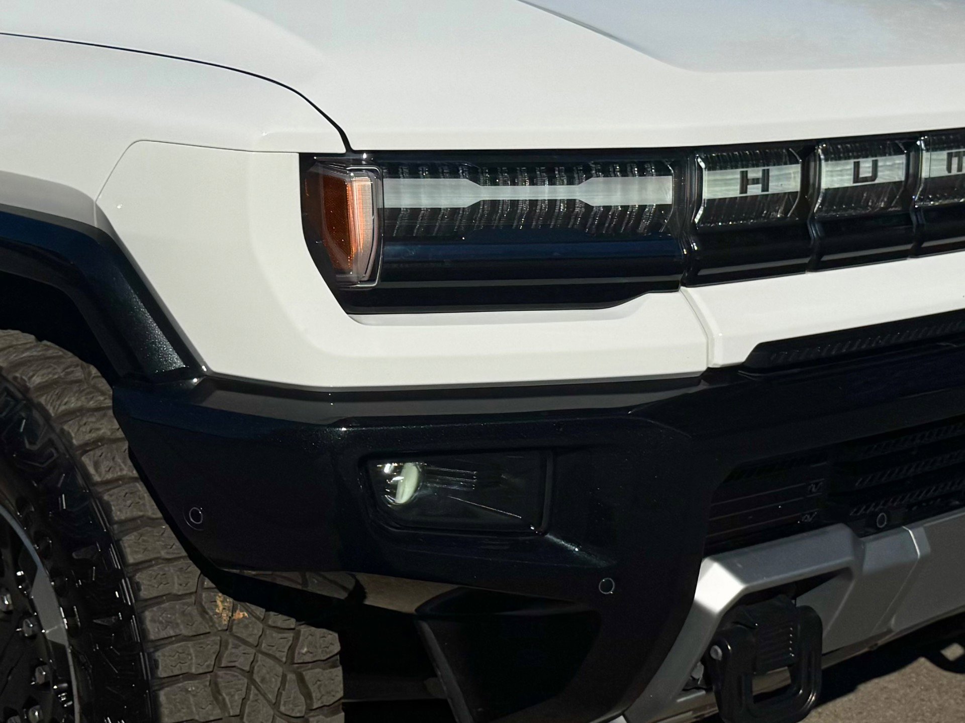 Used 2025 GMC Hummer EV 2X w/ Extreme Off-Road Package image 52