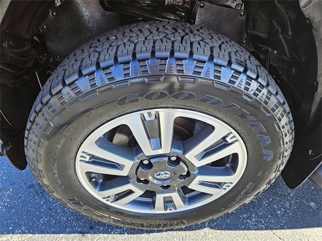 Used 2018 Toyota Tundra SR5 image 20