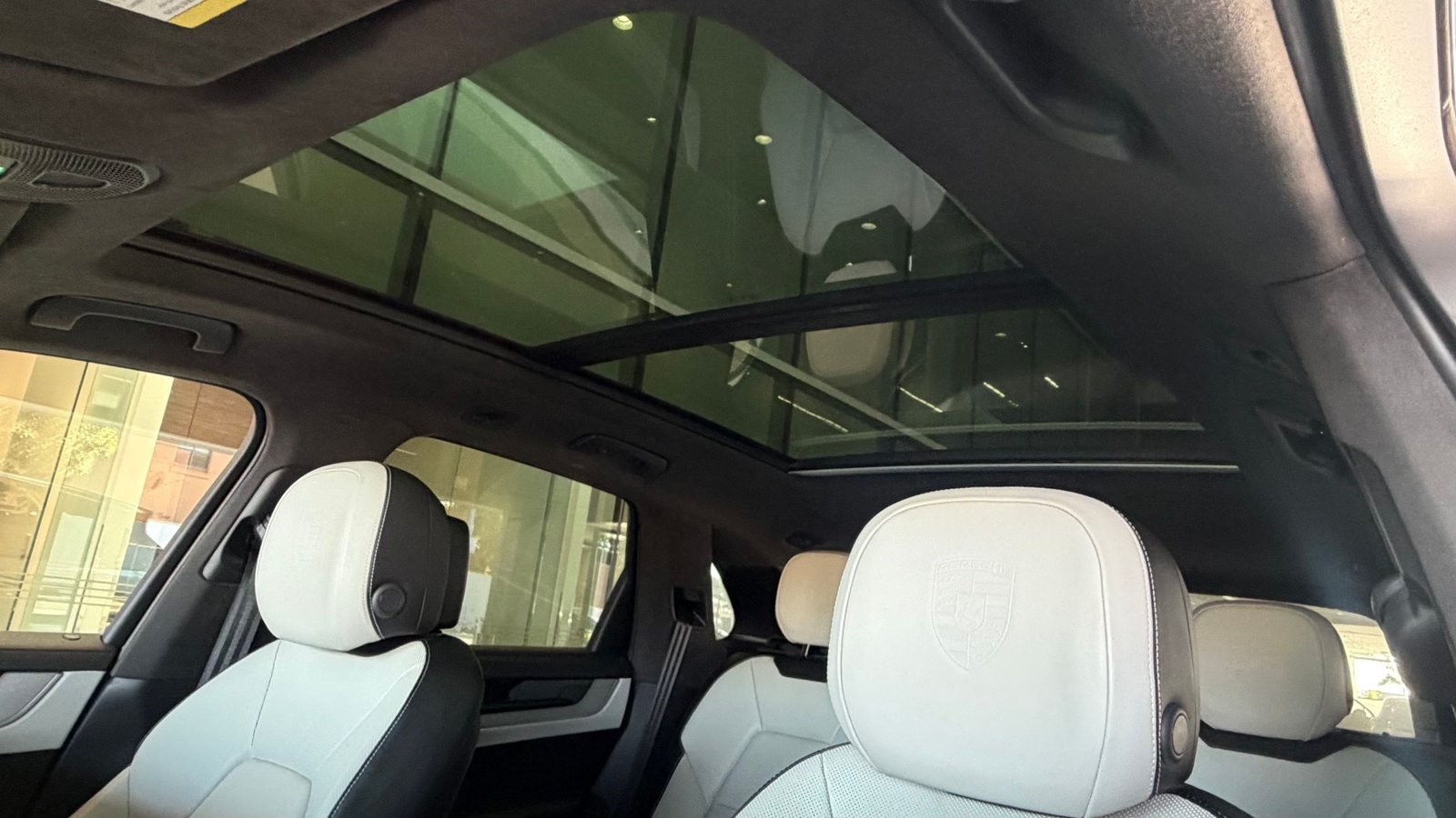 Certified 2024 Porsche Cayenne S AWD/4WD image 16