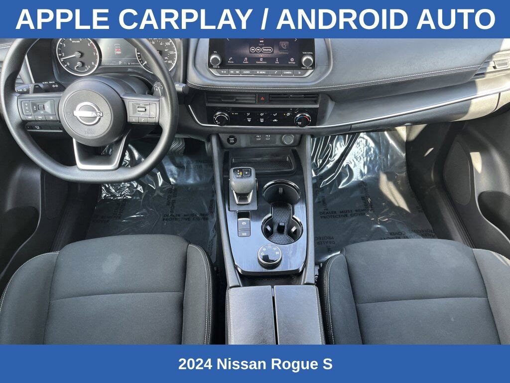 Used 2024 Nissan Rogue S image 2