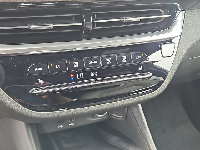 New 2026 Buick Envista Sport Touring FWD image 24